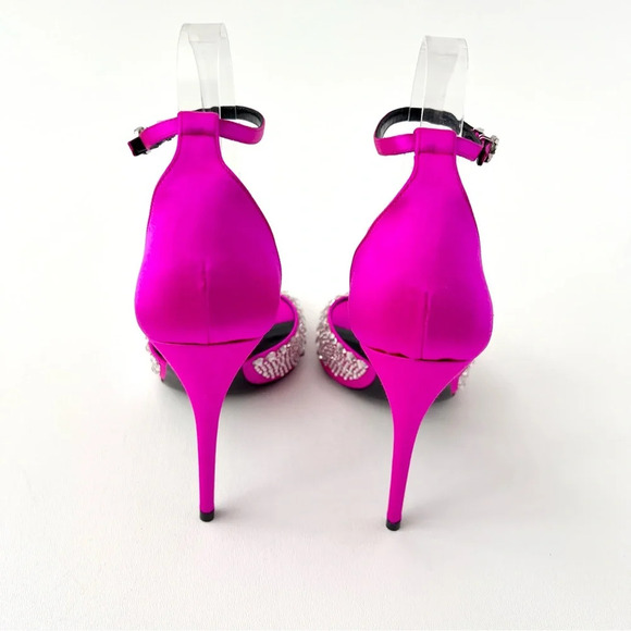 NEW GUCCI Crystal GG Embellished Hot Pink Fuchsia Satin Heel Sandal Ankle Strap - Picture 9 of 16